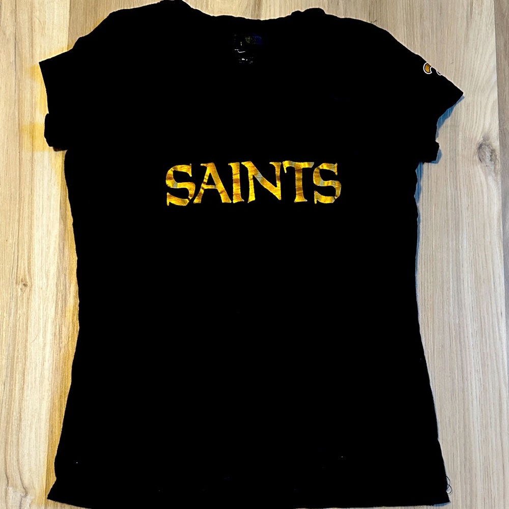 New Orleans Saints fitted women’s shirt